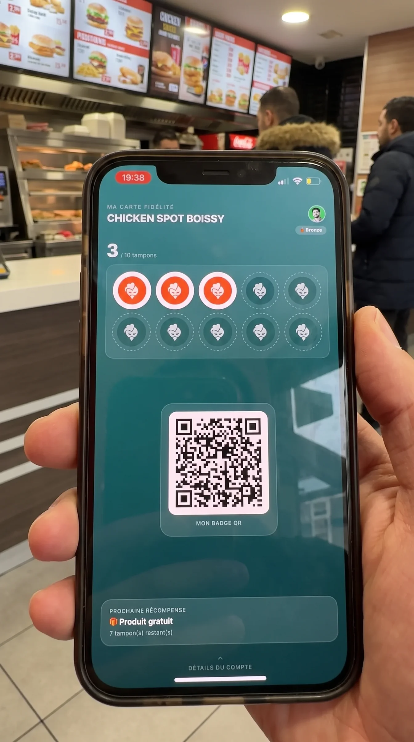 Mobile and app interface – Chicken Spot | Aliphbay